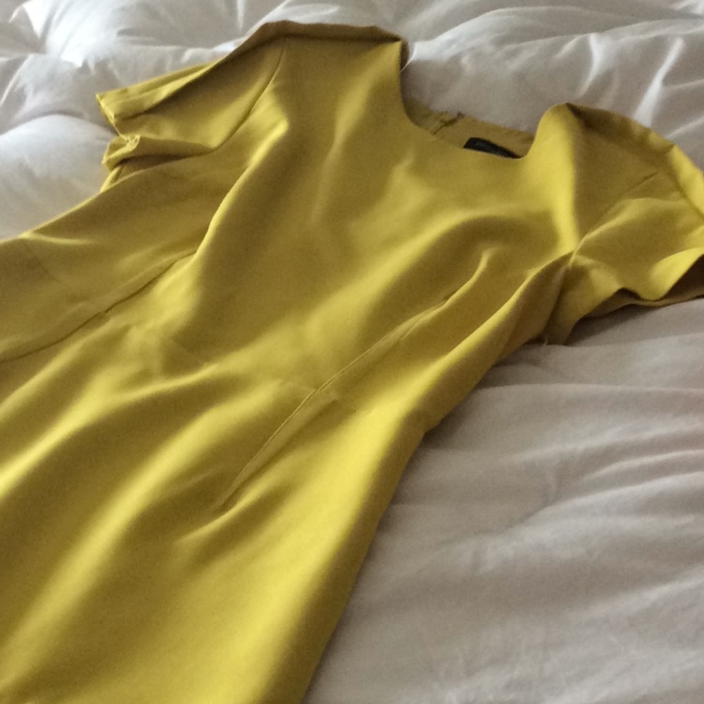 Elegant Yellow Dress